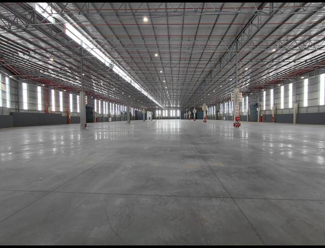 12,619M² WAREHOUSE TO LET IN WITFONTEIN